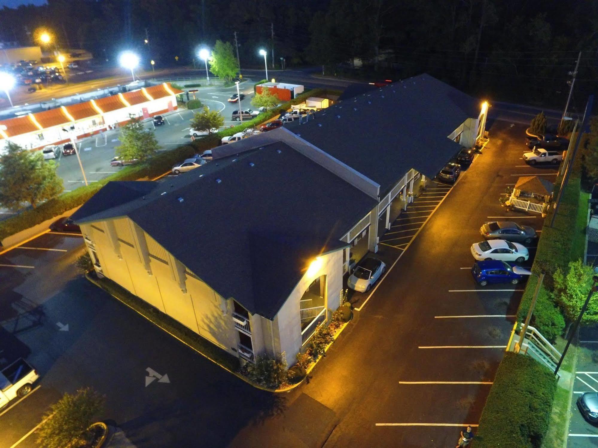 Motel West Bank 2*